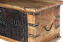 GINER Y COLOMER Buffet en bois de manguier, ouverture supérieure, grand rangement, devant sculpté à la main, couleur naturelle